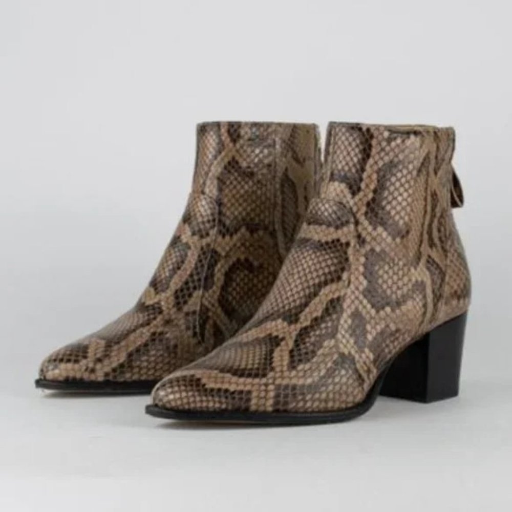 Alexandre Birman Python Ankle Boots - Picture 3 of 11